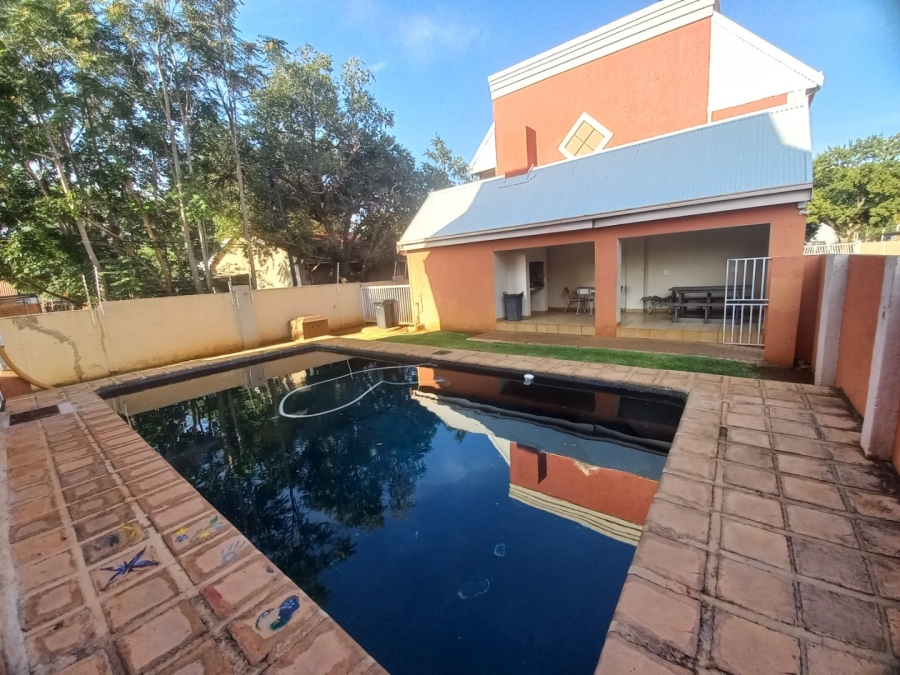 1 Bedroom Property for Sale in Bult West North West